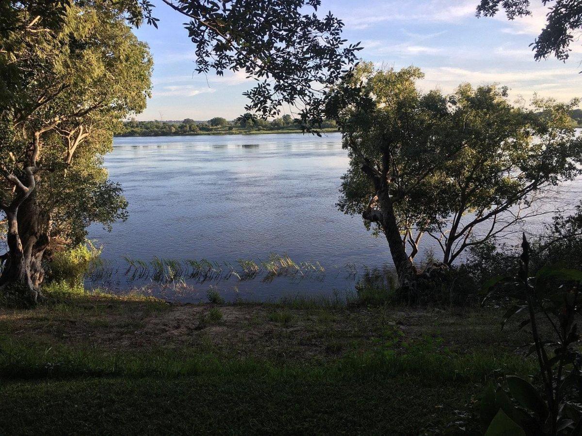 Caprivi River Lodge Katima Mulilo Extérieur photo